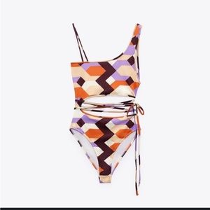 NWOT ! ZARA Geometric Print swimsuit
